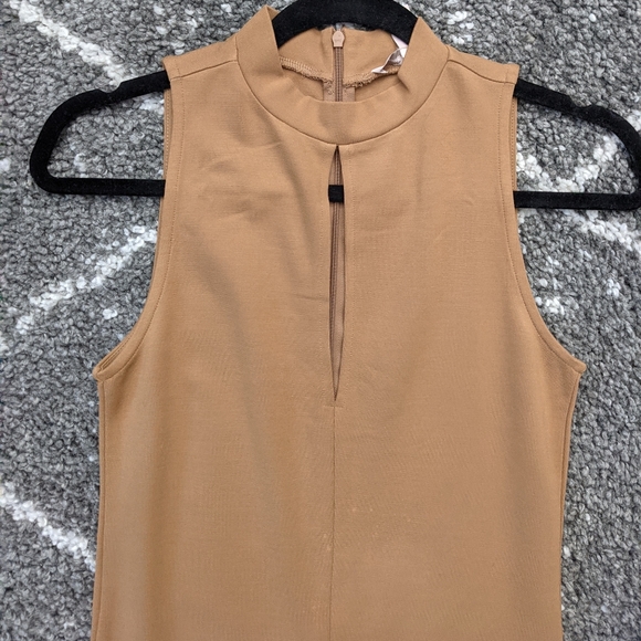 π₯3/$30π₯Sexy sleeveless midi dress sz:XS- EUC - Picture 2 of 4